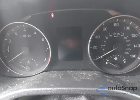 2017 Hyundai Elantra Se z USA, uszkodzony, nr VIN KMHD74LFXHU391503